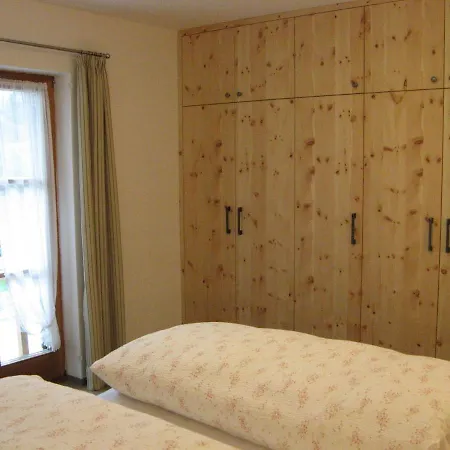 Haus Isartal Apartment Mittenwald Exterior photo